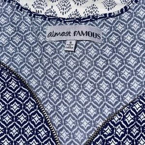 Almost famous long sleeve dress size small